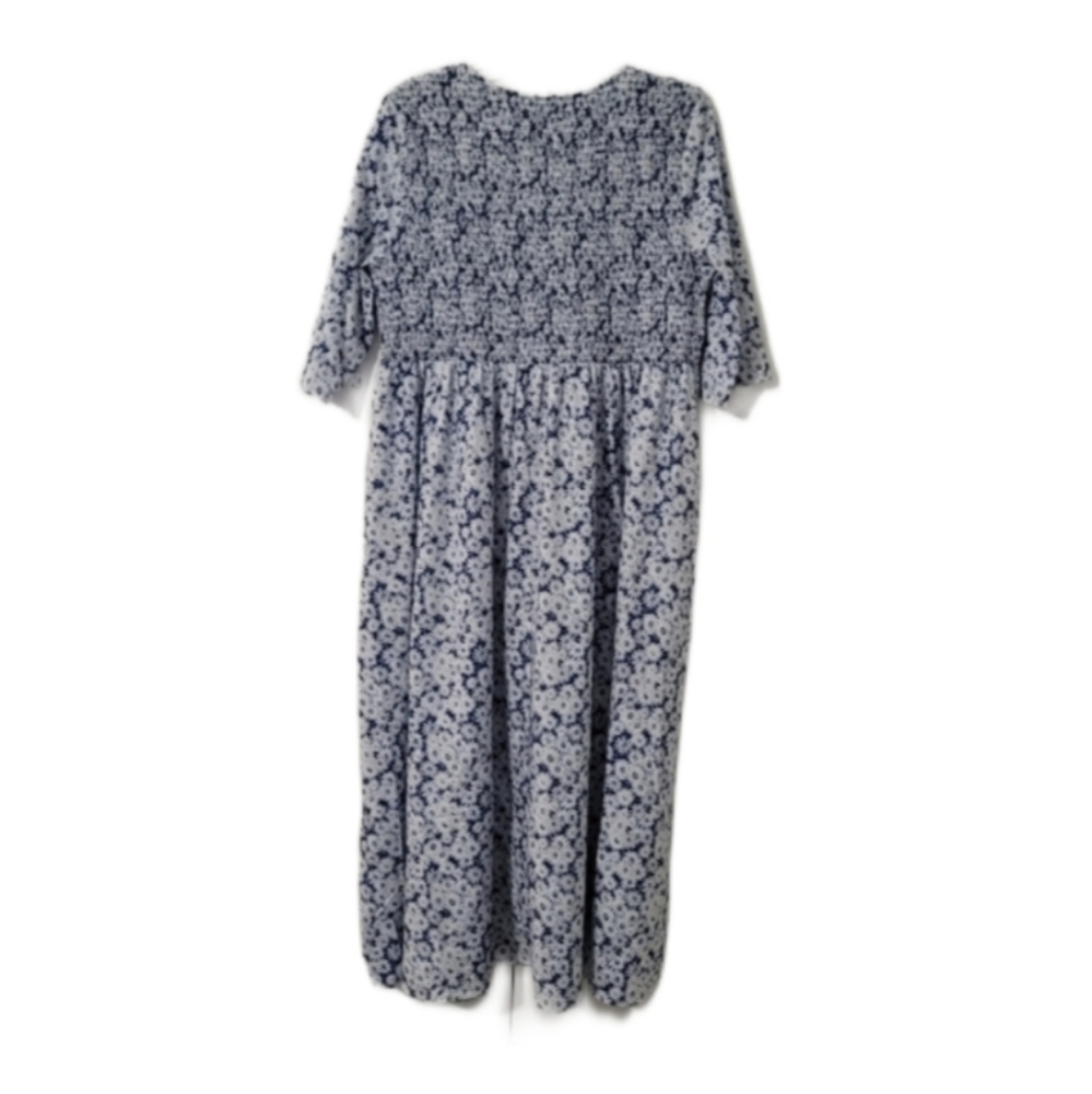 NWT  Made With Love  Floral Smocked Midi Dress Size L with Pockets  Half Sleeve - Picture 2 of 5